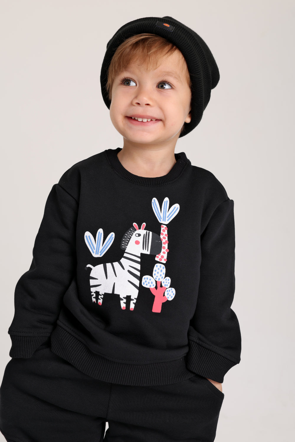 unisex cotton sweatshirt – black with zebra print