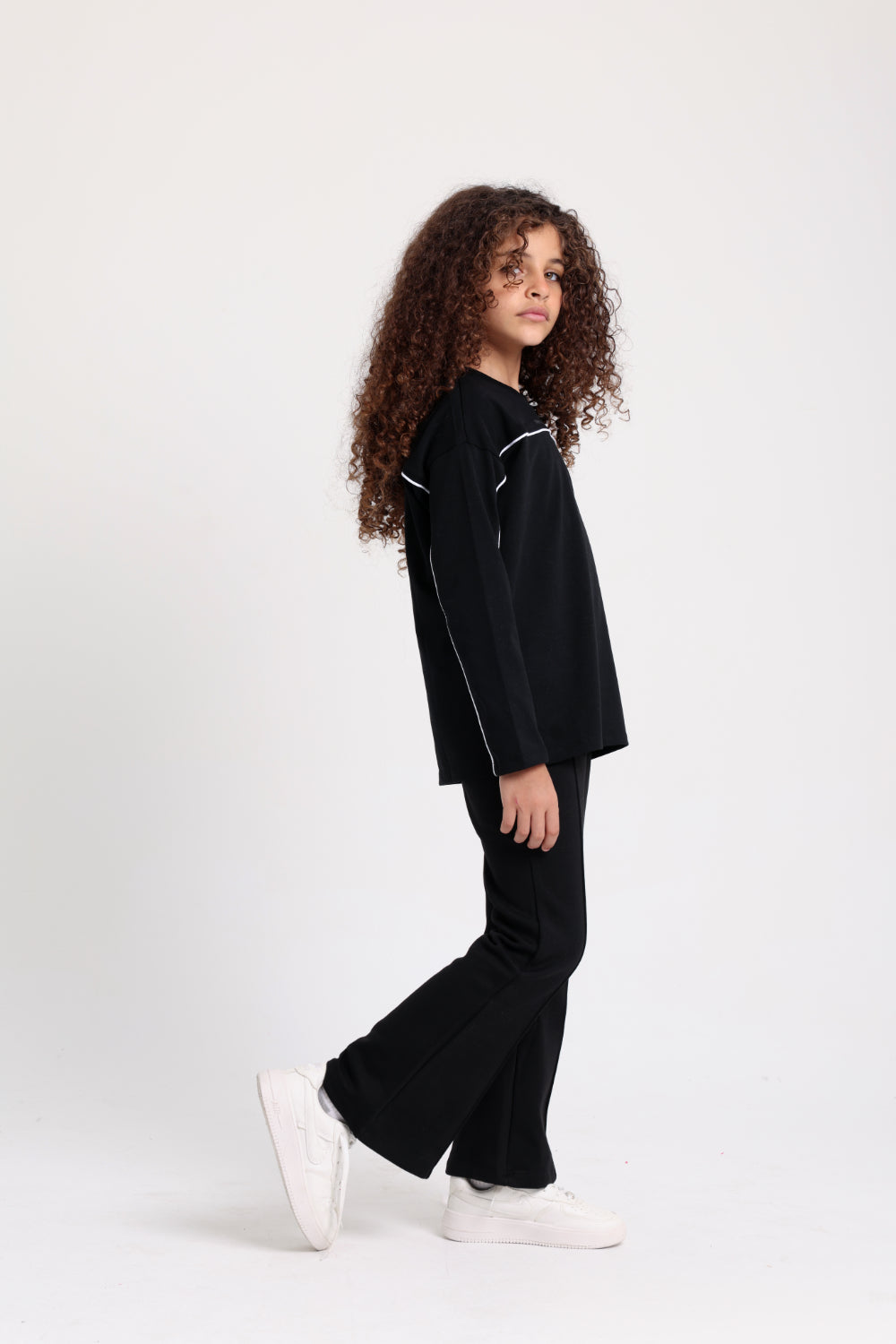 girls creased front flared pants – black