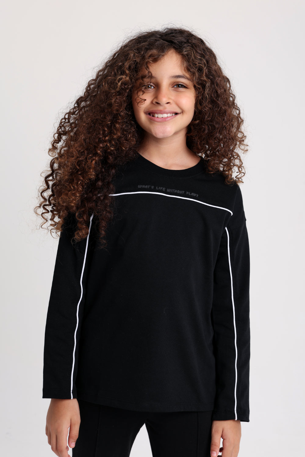 unisex cotton t-shirt black with white line print