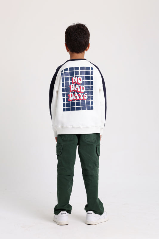 teens unisex cotton sweatshirt – off-white with "no bad days" print