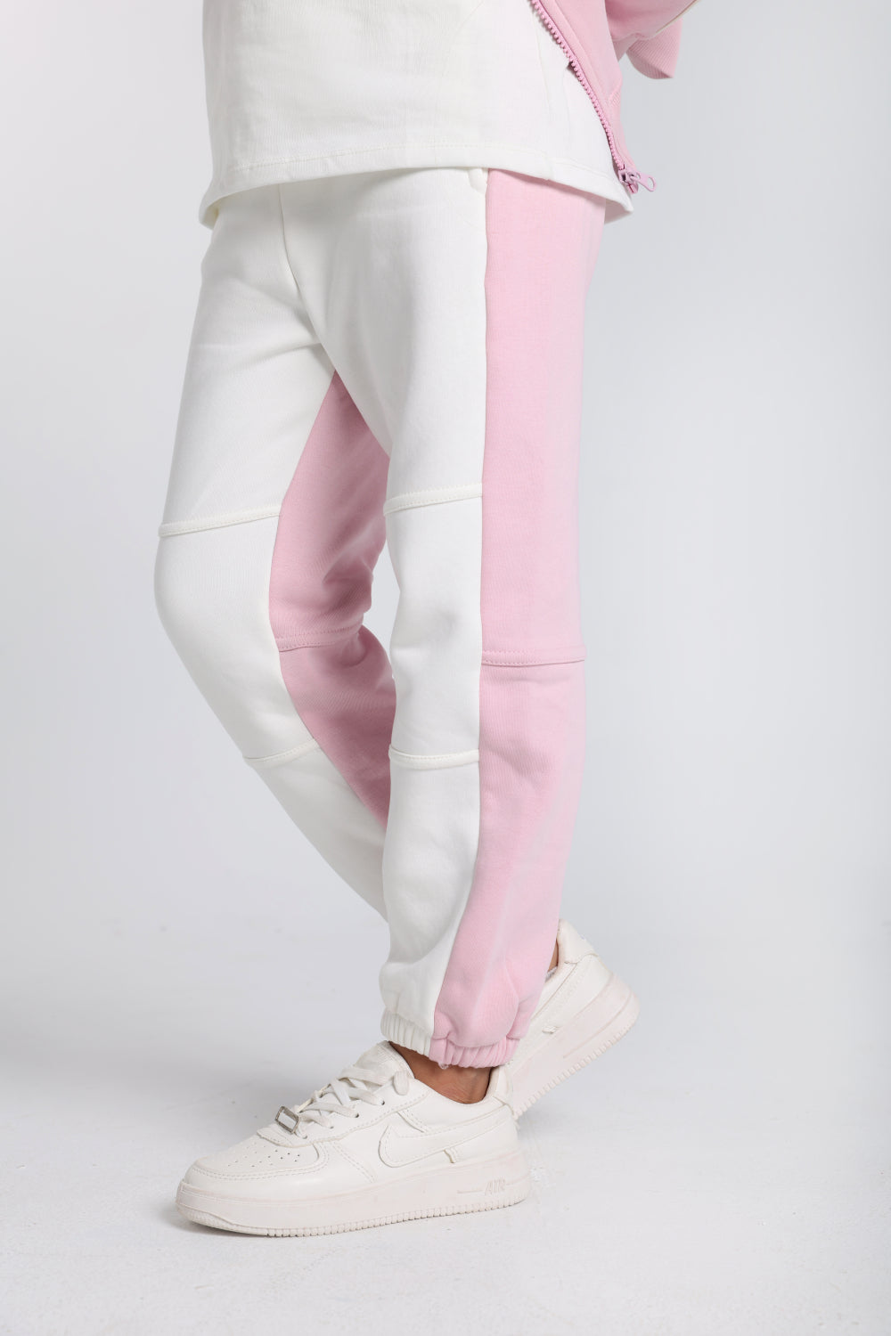 girls cotton sweat pants – offwhite & pink