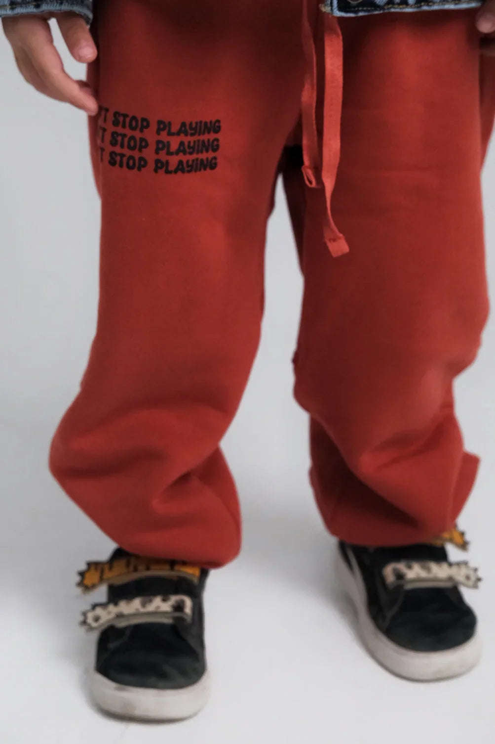 unisex brick "don't stop playing" sweatpants - playmore
