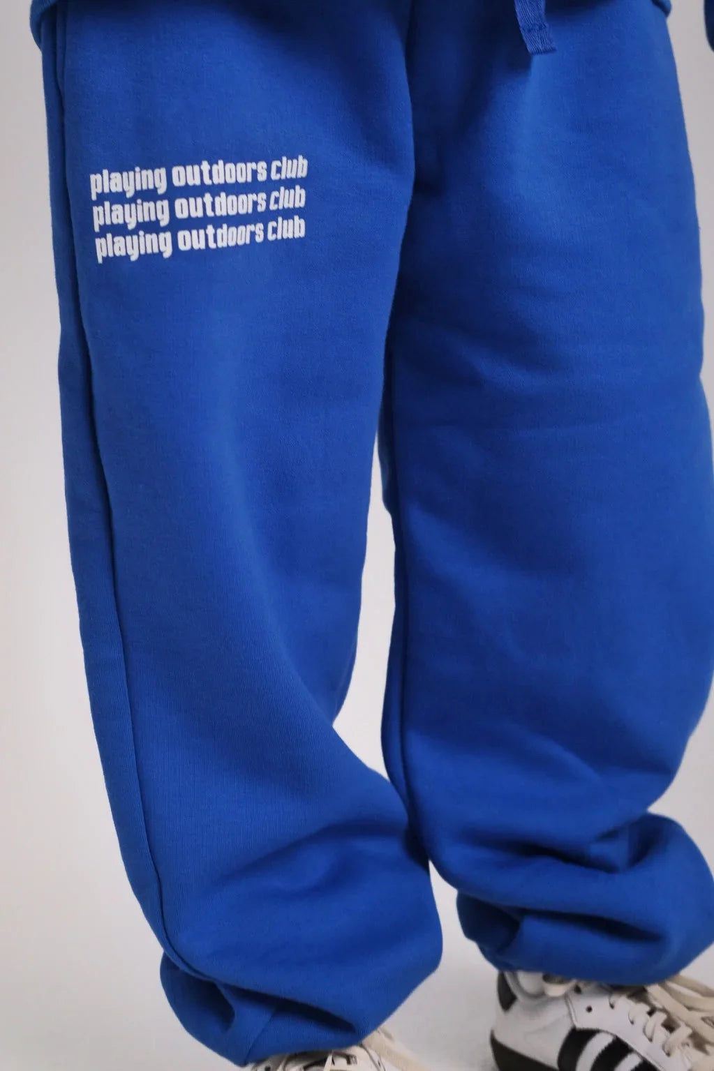 unisex blue "playing outdoors club" sweatpants - playmore