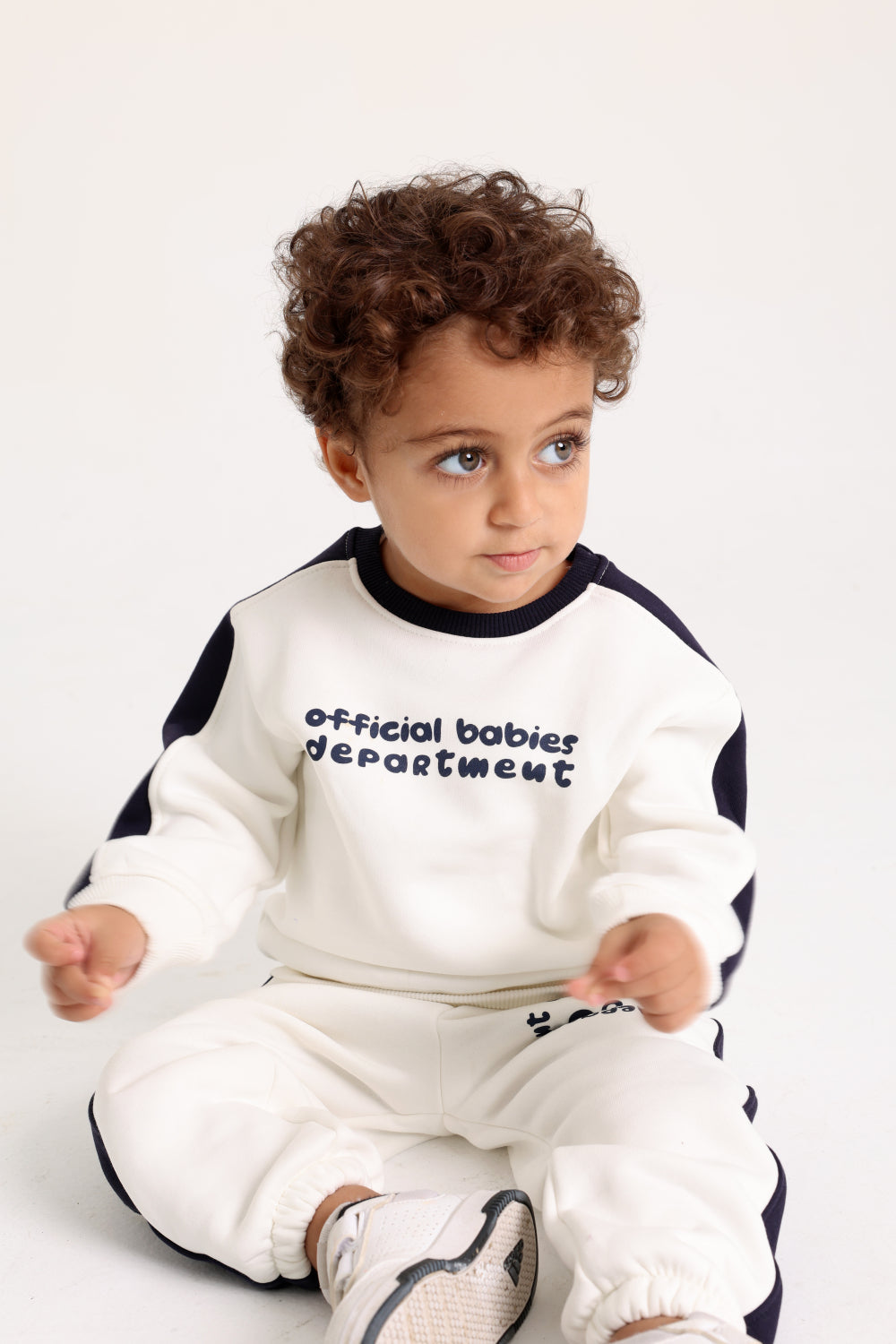 baby boys cotton outfit set – offwhite with “official“ design