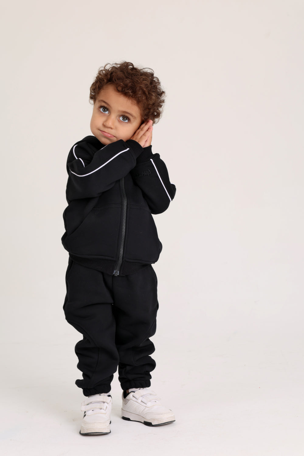 unisex baby cotton hoodie – black with “hi“ design