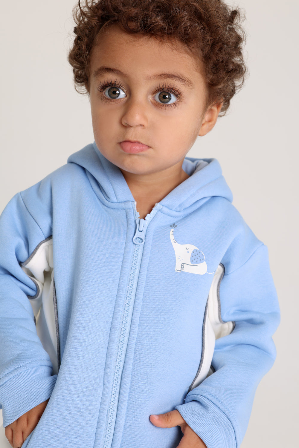 unisex baby cotton outfit Set – baby blue with elephant print