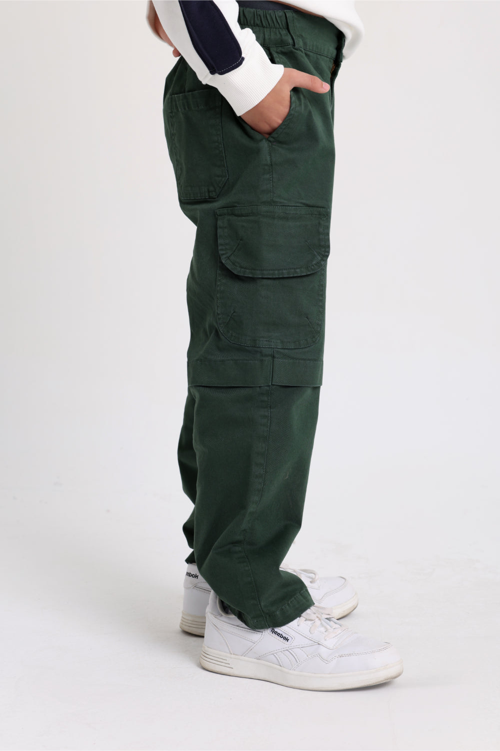 unisex gabardine cargo pants – dark green